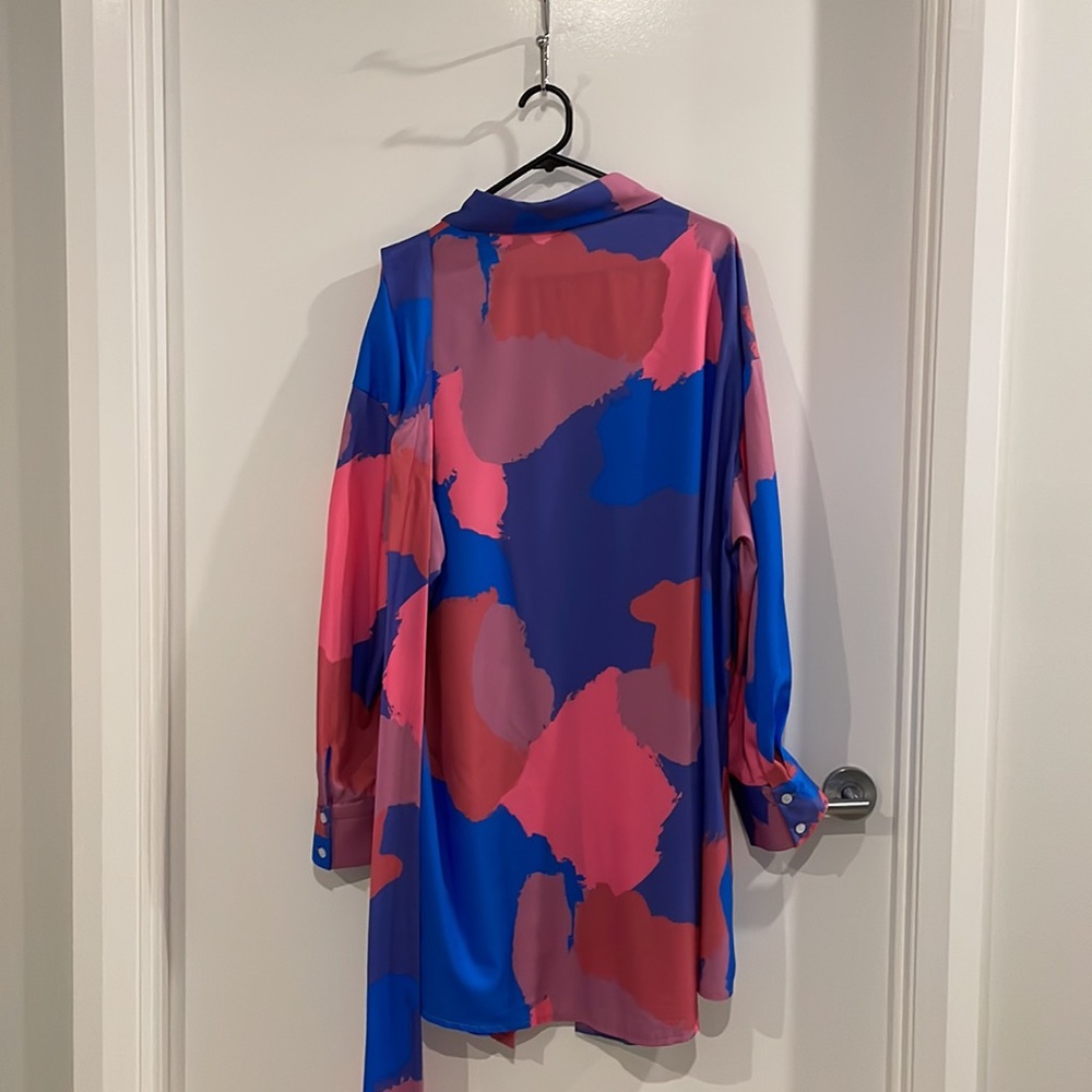 Shein Curve shirt dress with tie - Picture 5 of 5